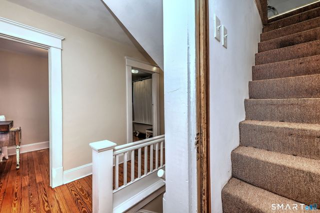 33 Loomis Street, Milford, CT 06460