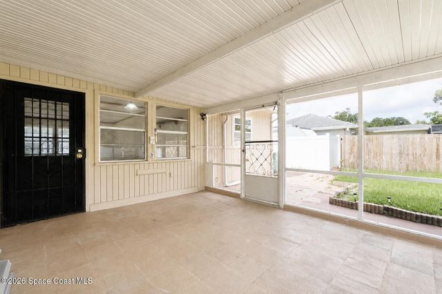 2882 Pembroke Road, Melbourne, FL 32935