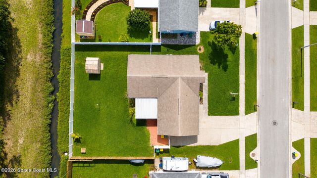 2882 Pembroke Road, Melbourne, FL 32935