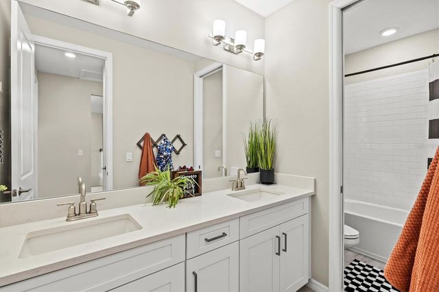 9297 TEQUILA SUNRISE DRIVE, Sarasota, FL 34241