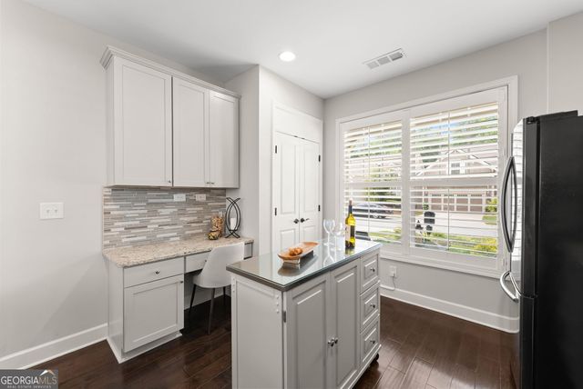 3913 Great Pine Drive, Gainesville, GA 30504