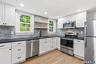6 Belmont Place, Norwalk, CT 06853