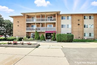 920 Beau Drive 110, Des Plaines, IL 60016