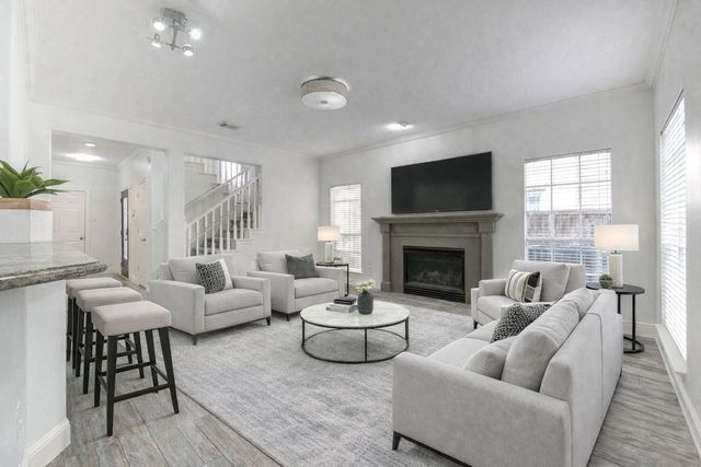 1115 Enclave Square E, Houston, TX 77077