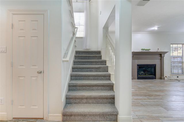 1115 Enclave Square E, Houston, TX 77077