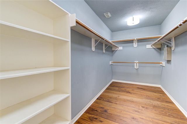 1115 Enclave Square E, Houston, TX 77077