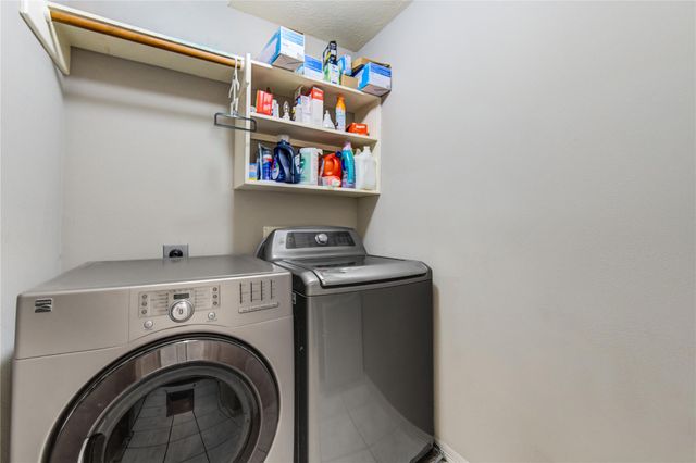 1115 Enclave Square E, Houston, TX 77077