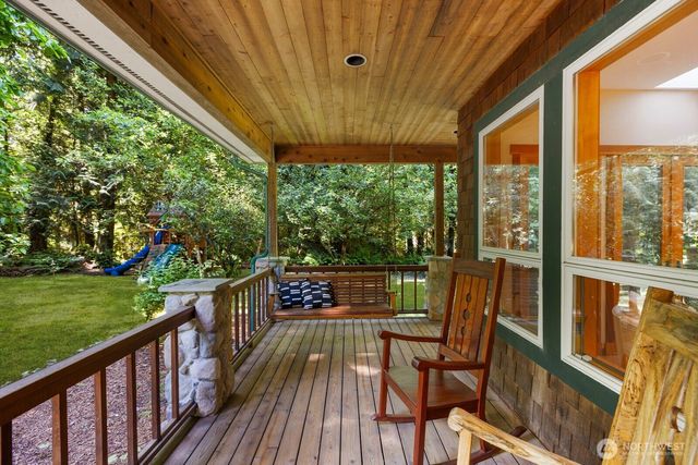 14677 Sivertson Road NE, Bainbridge Island, WA 98110