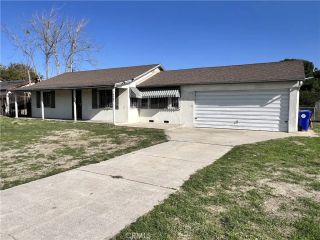 9467 Palm, Fontana, CA 92335