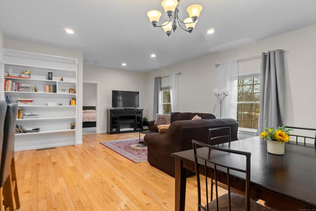 20 Blanket Meadow Road, Monroe, CT 06468