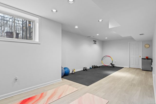 20 Blanket Meadow Road, Monroe, CT 06468