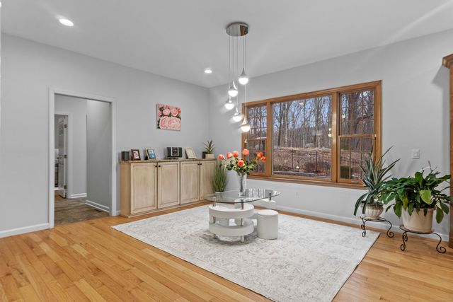 20 Blanket Meadow Road, Monroe, CT 06468