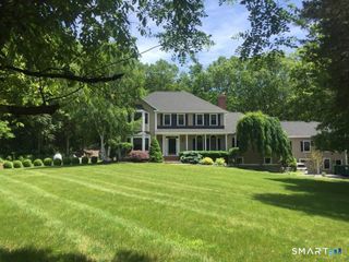 20 Blanket Meadow Road, Monroe, CT 06468