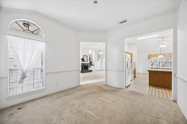 2726 N Larkspur Circle, Pearland, TX 77584