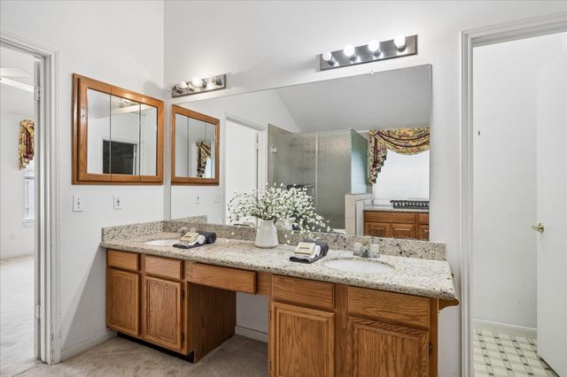 2726 N Larkspur Circle, Pearland, TX 77584