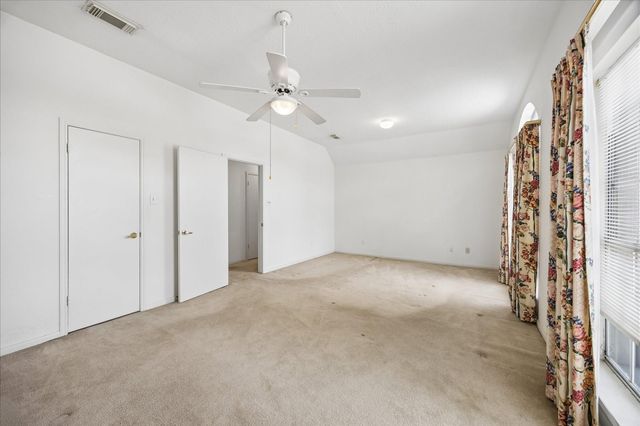 2726 N Larkspur Circle, Pearland, TX 77584