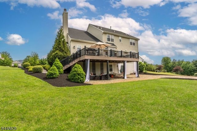 38 Music Mountain Blvd, West Amwell Twp., NJ 08530