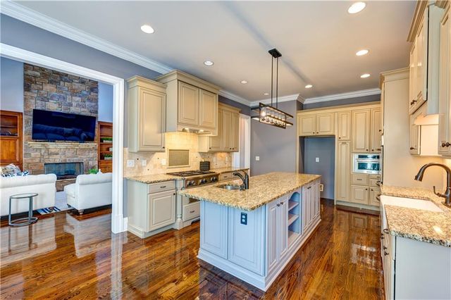 1049 Highland Village Trail, Mableton, GA 30126