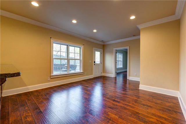 1049 Highland Village Trail, Mableton, GA 30126