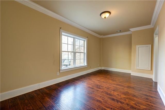 1049 Highland Village Trail, Mableton, GA 30126