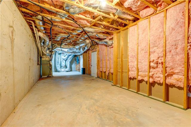 1049 Highland Village Trail, Mableton, GA 30126