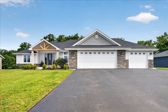 6226 Hathaway Trail, Roscoe, IL 61073