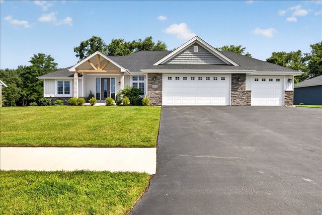6226 Hathaway Trail, Roscoe, IL 61073