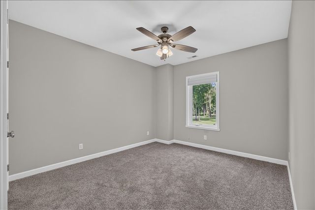 6226 Hathaway Trail, Roscoe, IL 61073