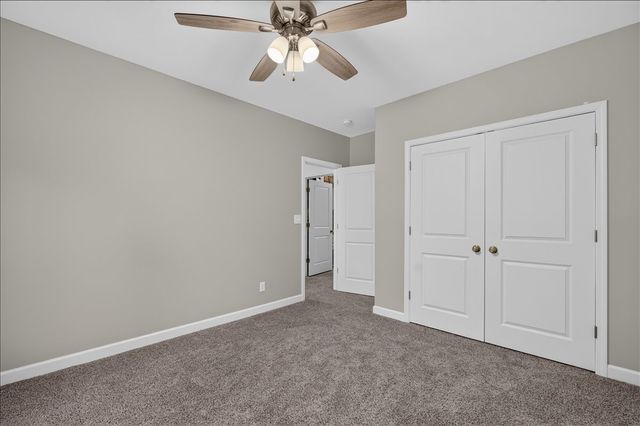 6226 Hathaway Trail, Roscoe, IL 61073