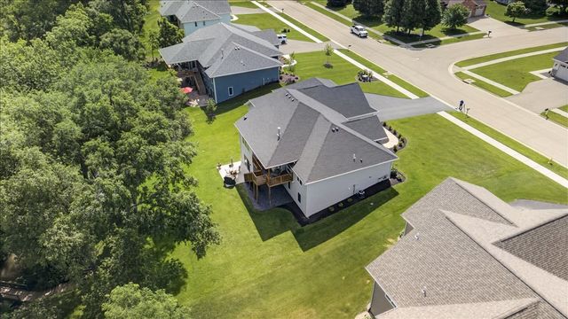 6226 Hathaway Trail, Roscoe, IL 61073
