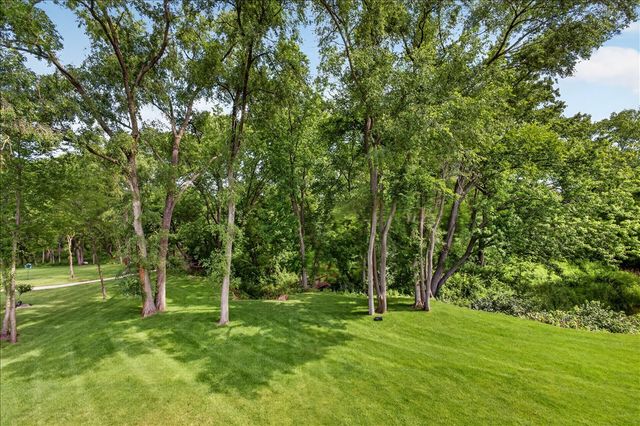 6226 Hathaway Trail, Roscoe, IL 61073