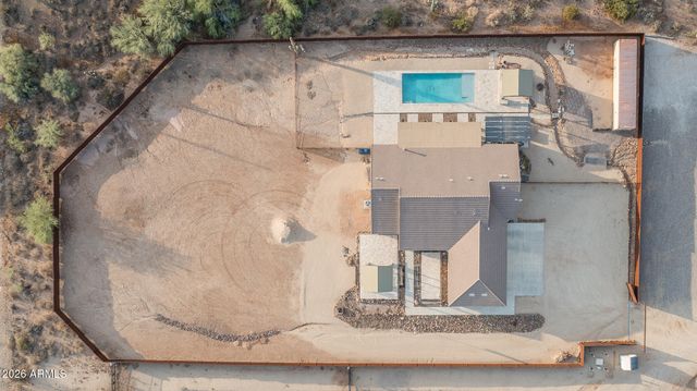 39722 N NEW RIVER Road, Phoenix, AZ 85086