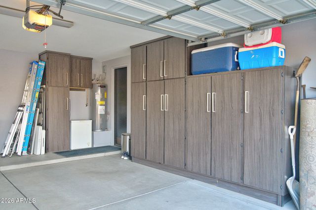 39722 N NEW RIVER Road, Phoenix, AZ 85086