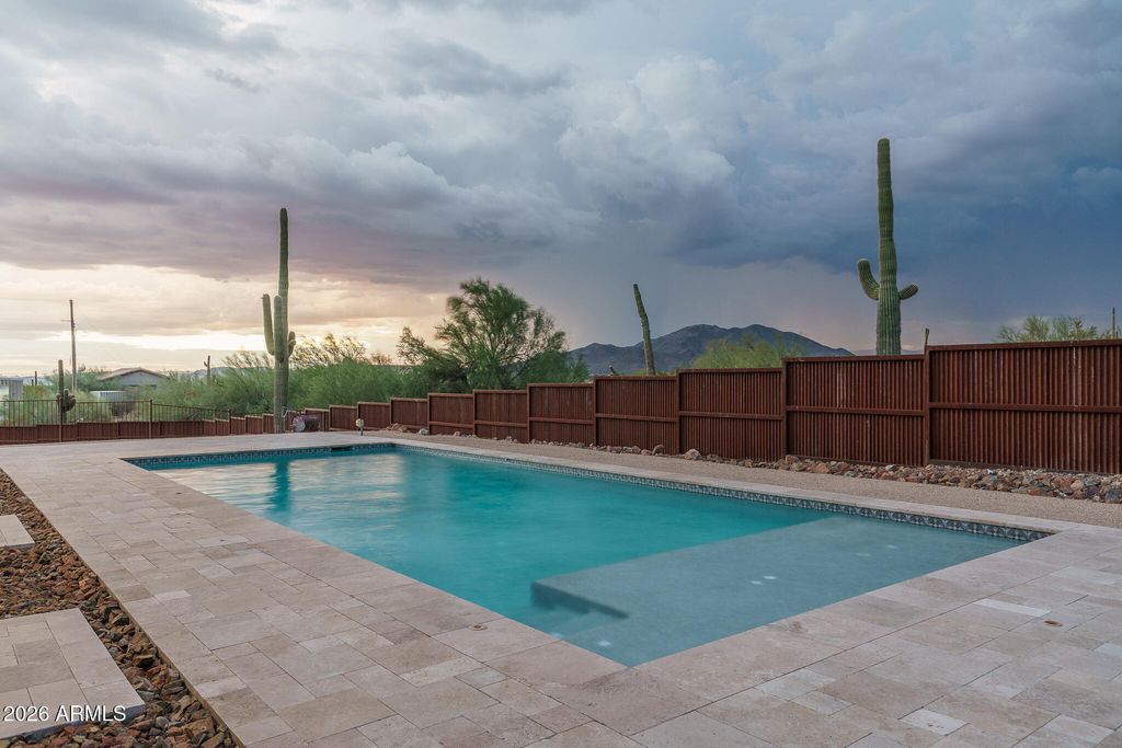 39722 N NEW RIVER Road, Phoenix, AZ 85086 — photo 4