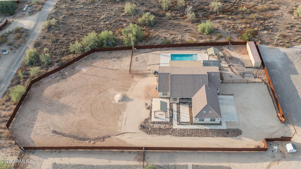 39722 N NEW RIVER Road, Phoenix, AZ 85086 — photo 5