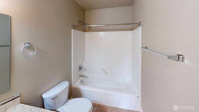 226 E Whitman Drive, College Place, WA 99324