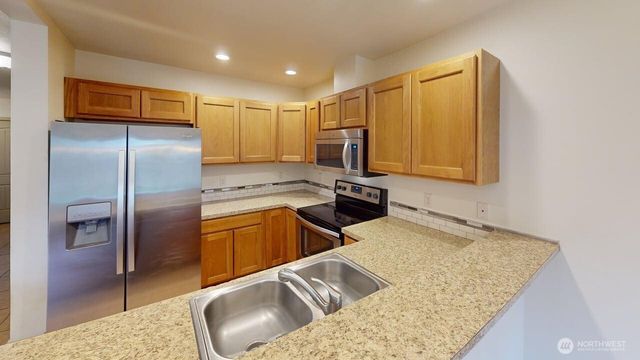 226 E Whitman Drive, College Place, WA 99324