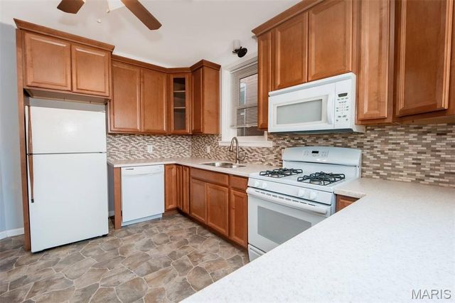 5218 Lisette Avenue, St Louis, MO 63109
