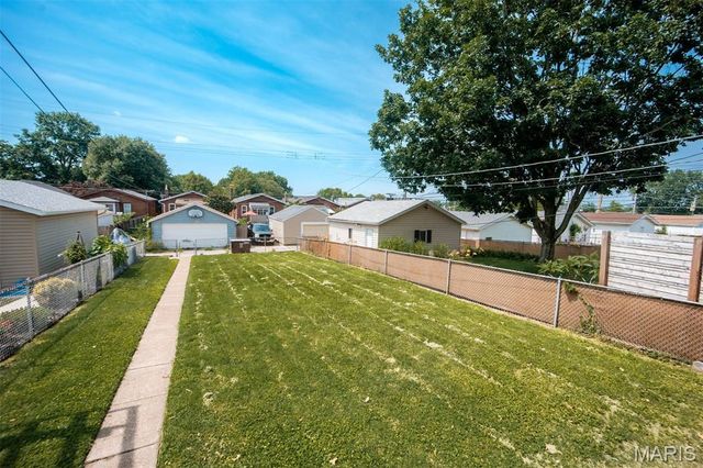 5218 Lisette Avenue, St Louis, MO 63109