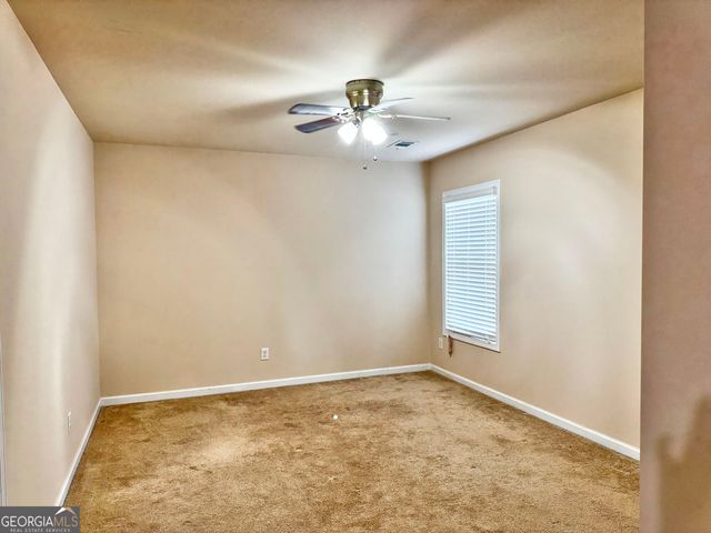 402 Sweetwood Court, Lagrange, GA 30241