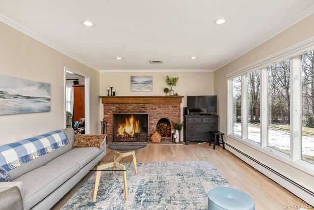 277 River Road, Saint James, NY 11780