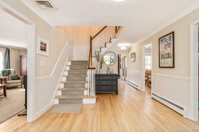 277 River Road, Saint James, NY 11780