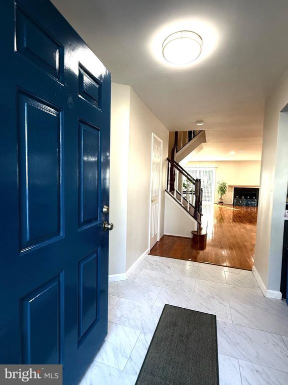 91 LIBERTY DR, LANGHORNE, PA 19047 — photo 4