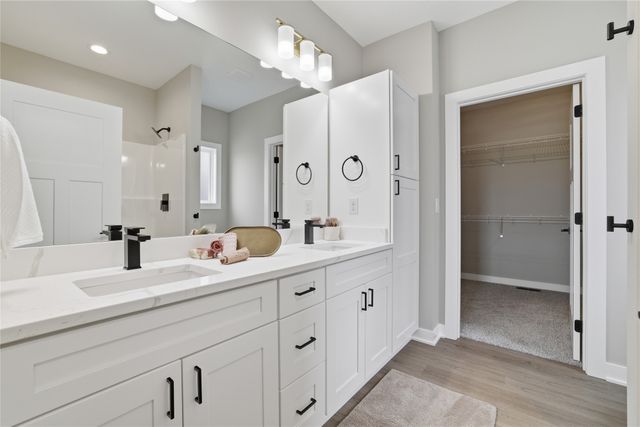 665 NW Rosemont Drive, Waukee, IA 50263