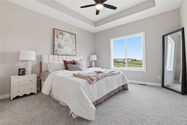 665 NW Rosemont Drive, Waukee, IA 50263