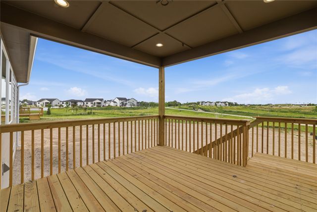 665 NW Rosemont Drive, Waukee, IA 50263