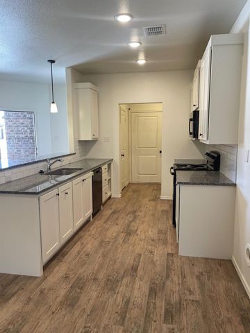 5536 Kemper Street, Lubbock, TX 79416