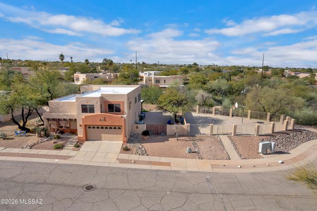 771 N Hearthside Lane, Tucson, AZ 85748
