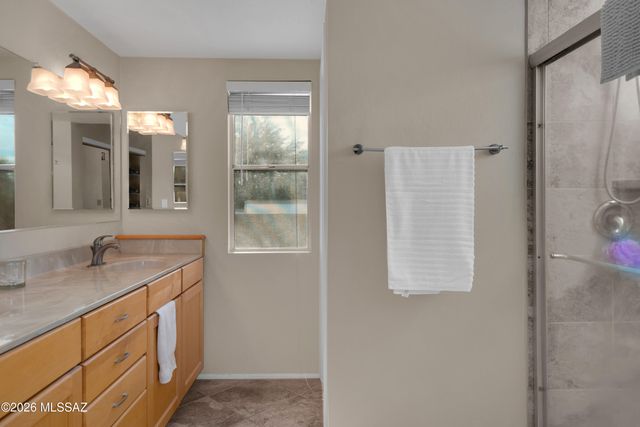 771 N Hearthside Lane, Tucson, AZ 85748