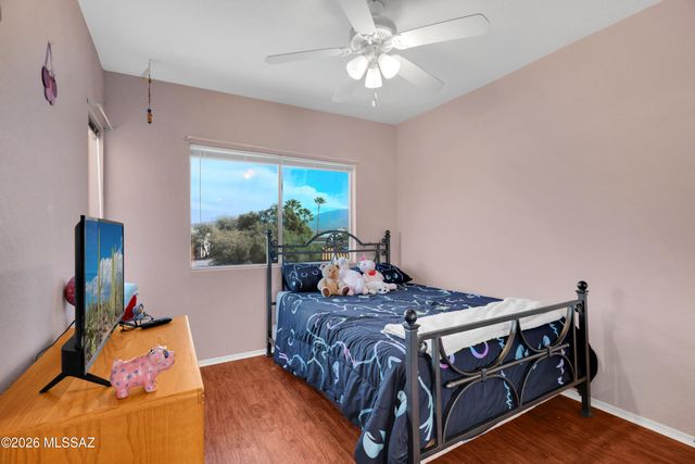 771 N Hearthside Lane, Tucson, AZ 85748